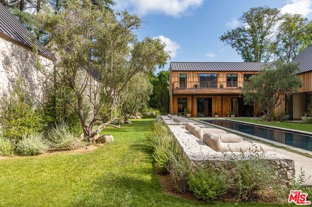 3405 Fryman Road, Studio City, CA 91604
