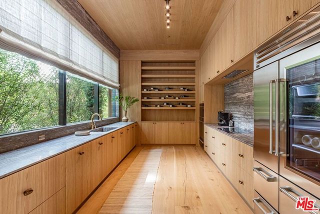 3405 Fryman Road, Studio City, CA 91604
