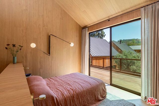 3405 Fryman Road, Studio City, CA 91604