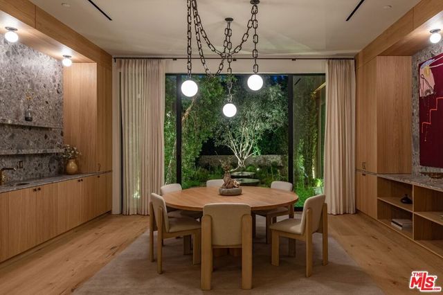 3405 Fryman Road, Studio City, CA 91604