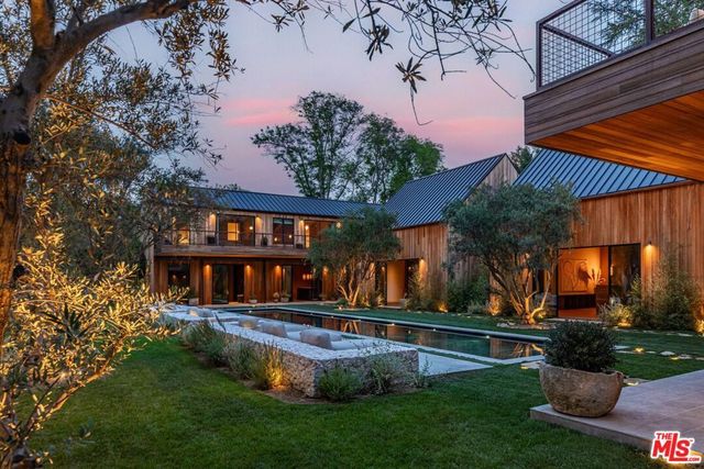 3405 Fryman Road, Studio City, CA 91604