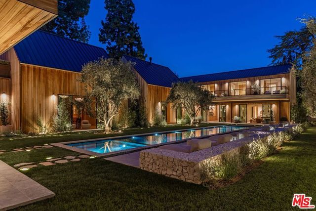 3405 Fryman Road, Studio City, CA 91604