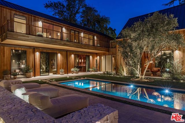 3405 Fryman Road, Studio City, CA 91604