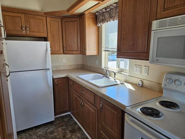 47340 Jefferson Street 215, Indio, CA 92201