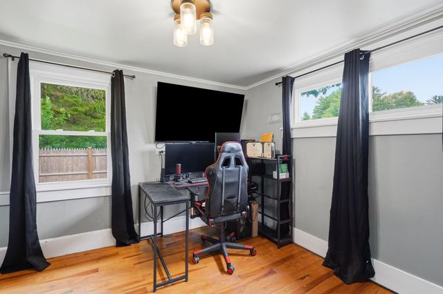 10 First Street, Canaan, NH 03741