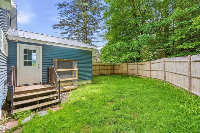 10 First Street, Canaan, NH 03741