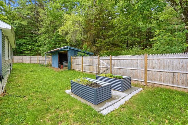 10 First Street, Canaan, NH 03741