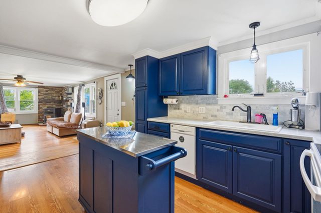 10 First Street, Canaan, NH 03741