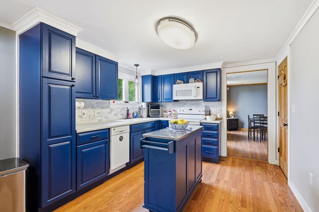 10 First Street, Canaan, NH 03741