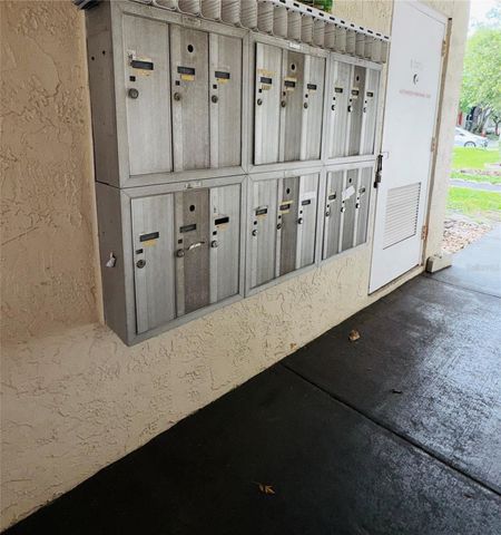1130 N LAKE PARKER AVENUE E332, Lakeland, FL 33805
