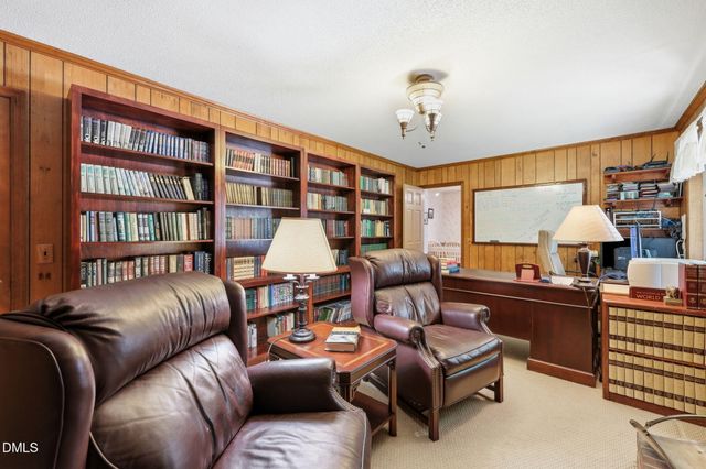 409 Oakridge Road, Cary, NC 27511
