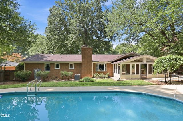 409 Oakridge Road, Cary, NC 27511