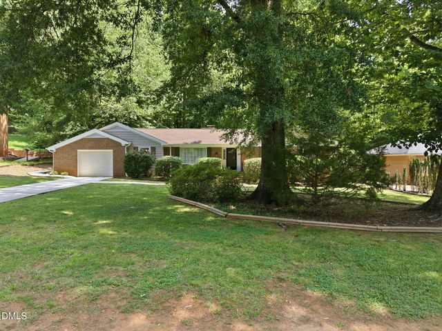 409 Oakridge Road, Cary, NC 27511