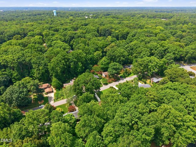 409 Oakridge Road, Cary, NC 27511