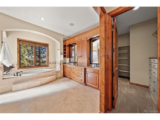 3225 Elk Canyon Cir, Sedalia, CO 80135