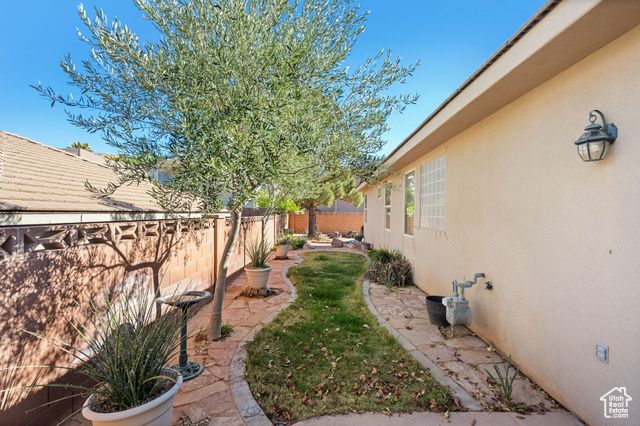 3523 S DESERT HILLS DR, St. George, UT 84790