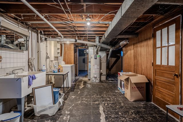 1091 Collins Lane, Frankfort, KY 40601