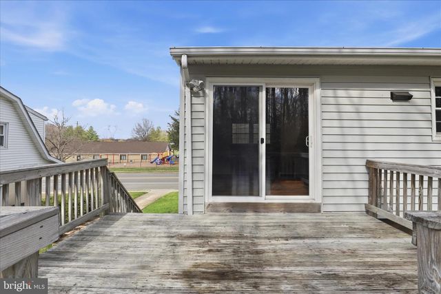 14013 LINDENDALE RD, Woodbridge, VA 22193