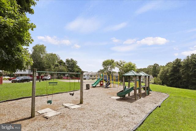 14013 LINDENDALE RD, Woodbridge, VA 22193