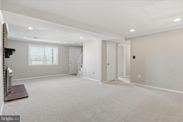 14013 LINDENDALE RD, Woodbridge, VA 22193