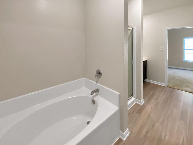 10607 Lost Maples Drive, Cleveland, TX 77328