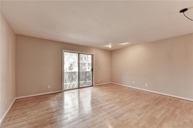3501 Roswell Road NE 107, Atlanta, GA 30305