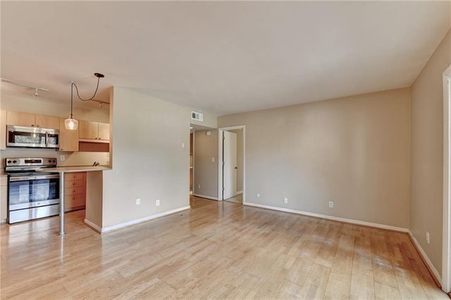 3501 Roswell Road NE 107, Atlanta, GA 30305
