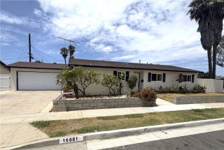 16681 Lucia Lane, Huntington Beach, CA 92647