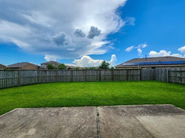 2119 Del Mar Drive, La Marque, TX 77568