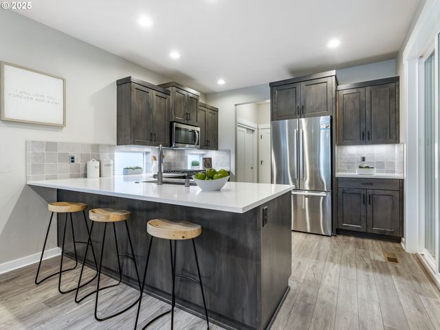 10105 Ne 132ND Ave, Vancouver, WA 98682