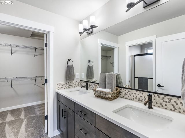 10105 Ne 132ND Ave, Vancouver, WA 98682