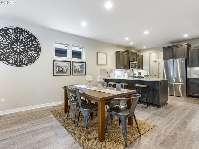 10105 Ne 132ND Ave, Vancouver, WA 98682