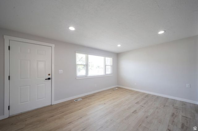 6892 S 1520 W, West Jordan, UT 84084