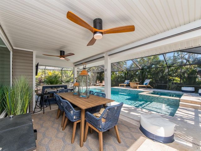 557 FLORIDA AVENUE, Palm Harbor, FL 34683