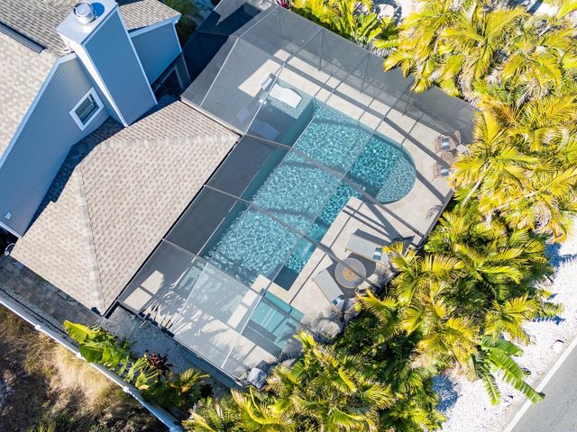 557 FLORIDA AVENUE, Palm Harbor, FL 34683