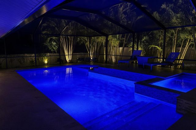 557 FLORIDA AVENUE, Palm Harbor, FL 34683