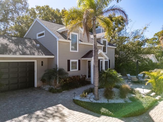 557 FLORIDA AVENUE, Palm Harbor, FL 34683