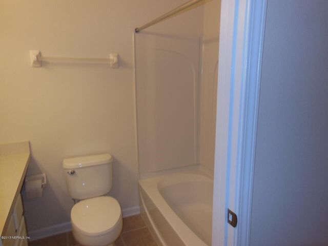 3504 SUMMERLIN Lane N, Jacksonville, FL 32224