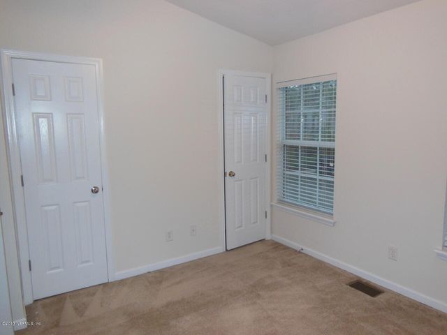 3504 SUMMERLIN Lane N, Jacksonville, FL 32224