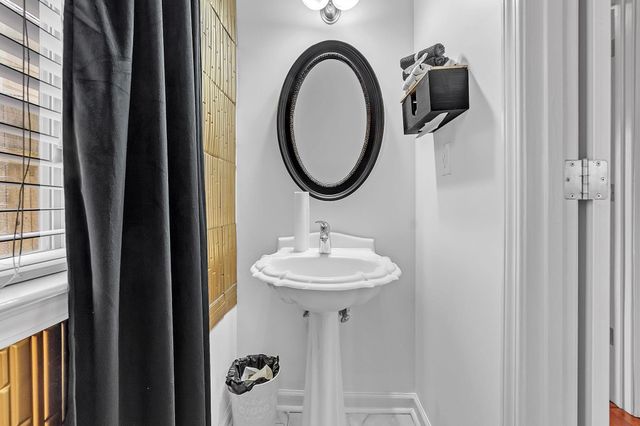 145 FLEETS ISLAND DR, Memphis, TN 38103