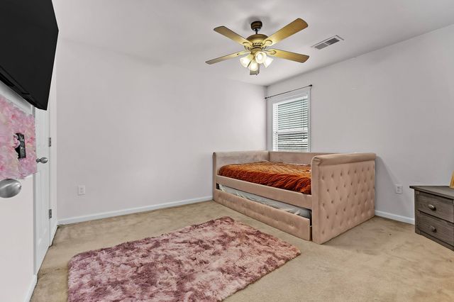 145 FLEETS ISLAND DR, Memphis, TN 38103