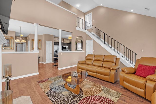 145 FLEETS ISLAND DR, Memphis, TN 38103