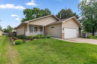 274 W 11th STREET, Fond Du Lac, WI 54935