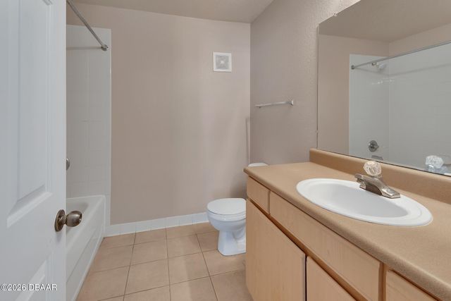940 Village Trl Unit 3-201, Port Orange, FL 32127
