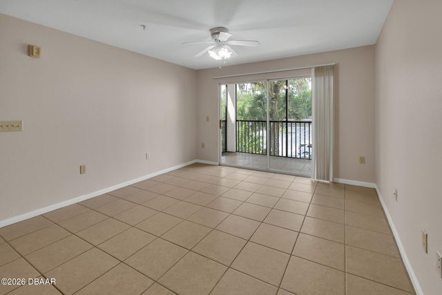 940 Village Trl Unit 3-201, Port Orange, FL 32127
