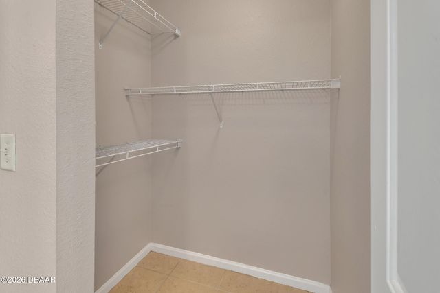 940 Village Trl Unit 3-201, Port Orange, FL 32127