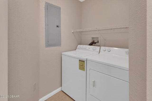 940 Village Trl Unit 3-201, Port Orange, FL 32127