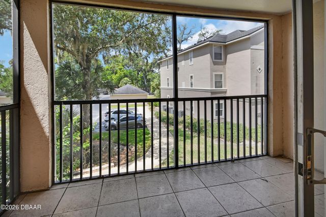 940 Village Trl Unit 3-201, Port Orange, FL 32127
