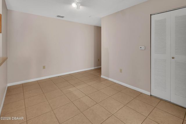 940 Village Trl Unit 3-201, Port Orange, FL 32127