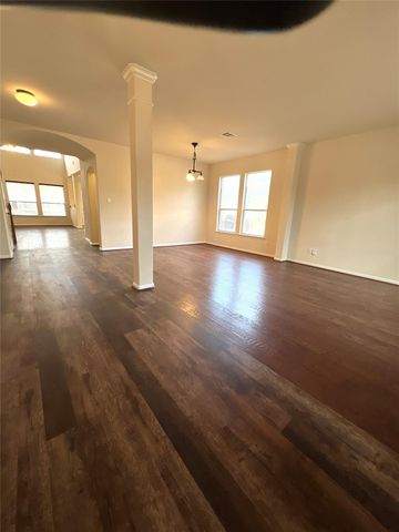 13216 Kenswick DR, Austin, TX 78753